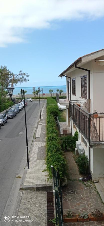 Ad Un Passo Dal Mare Bed and Breakfast Praia a Mare Εξωτερικό φωτογραφία