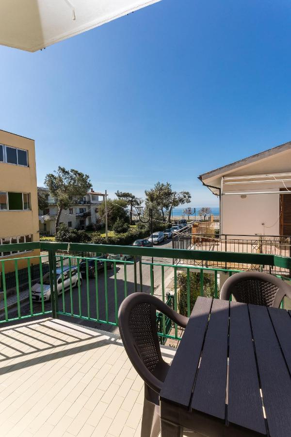 Ad Un Passo Dal Mare Bed and Breakfast Praia a Mare Εξωτερικό φωτογραφία